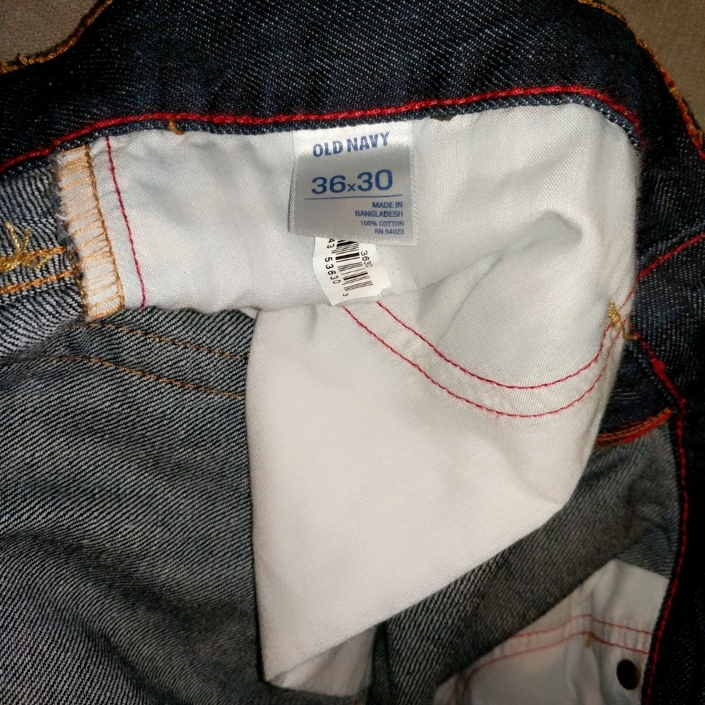 Old Navy Denim Jeans - Straight Fit - 36x30 - Picture 4 of 4
